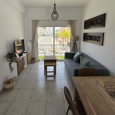 Olive Bloom Апартаменти Ларнака