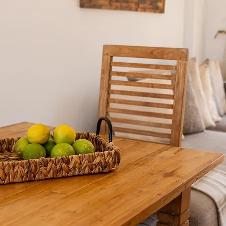 Olive Grove Appartement *