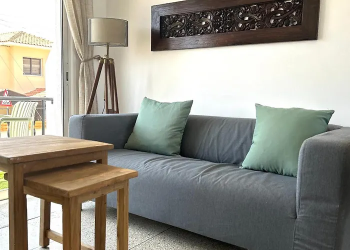 Olive Bloom Апартаменти Ларнака